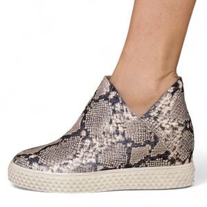 Aerosoles Wedge Ankle Bootie 7 Snakeskin Casual Slip‎ On Platform